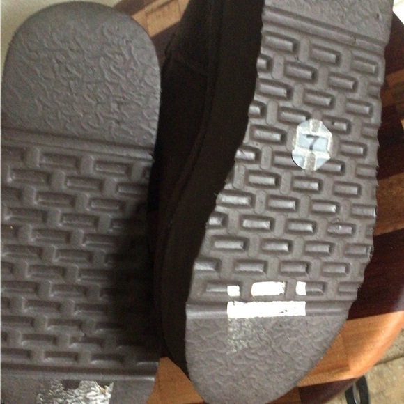 Bearpaw Shortie Chocolate Brown Cow Suede Wool Blend Ankle Gorpcore Boots 7 - Picture 12 of 12